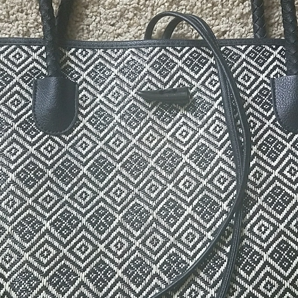 NWOT Shoulder Bag - Picture 2 of 4